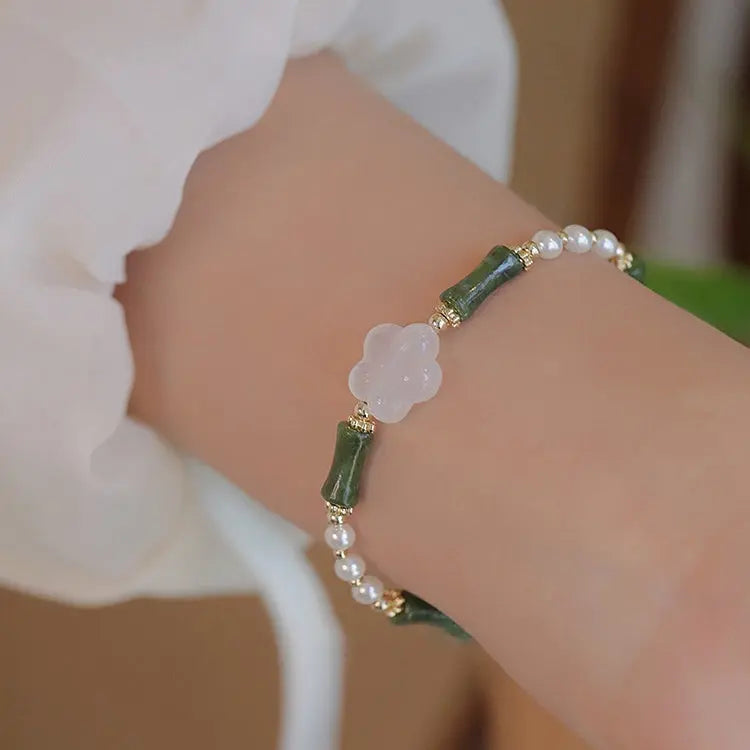Stylish Olivine Bamboo Joint Shell Pearls Bracelet Angel Wishes