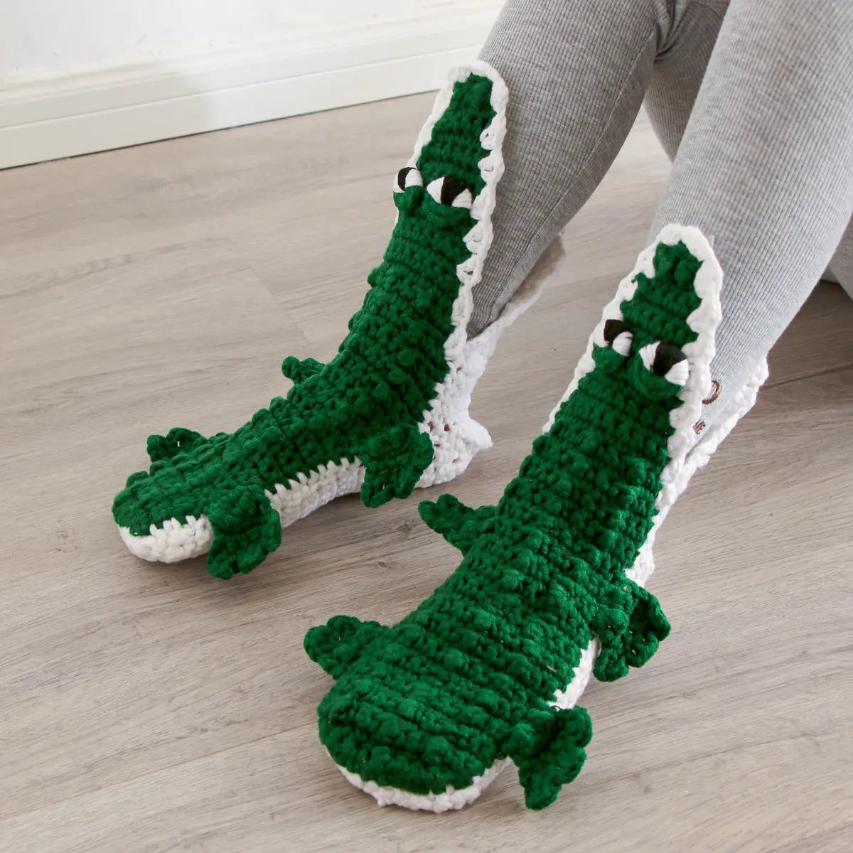Crochet Animal Ladies Floor Socks Angel Wishes