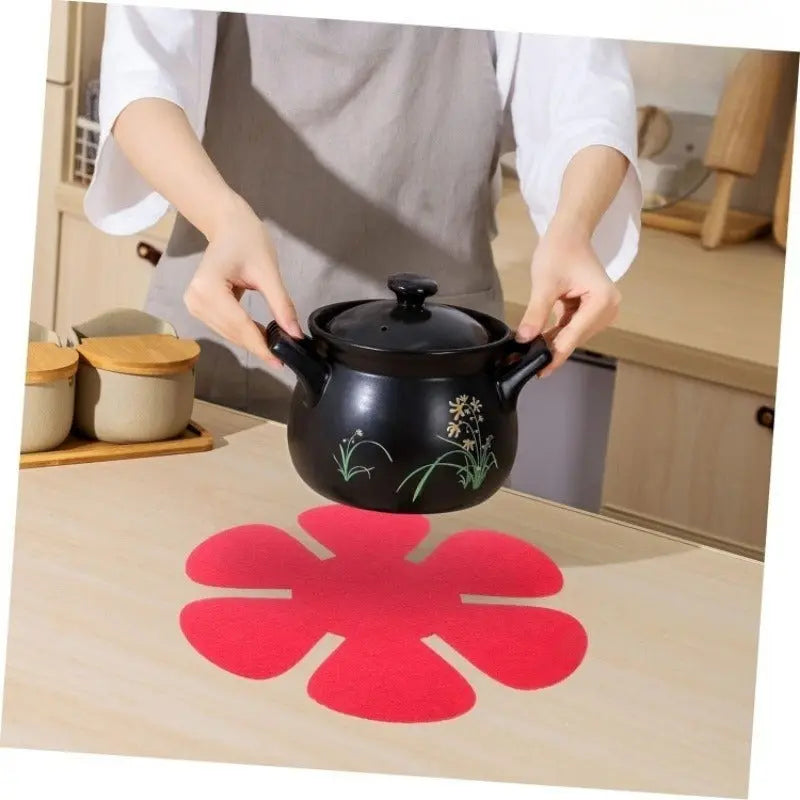 Dining-table Decoration Thermal Insulation Felt Coasters Angel Wishes