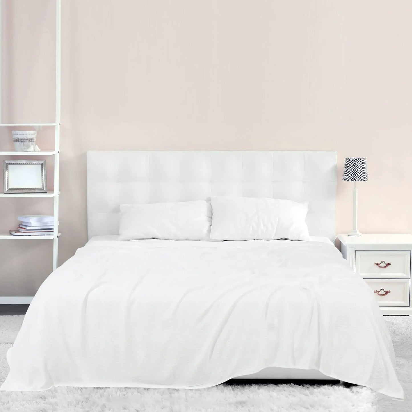 PiccoCasa Cooling Bamboo Blanket All Seasons Breathable for Hot Sleepers, Soft and Lightweight for Bed, Sofa Thin Blanket Summer Keep Cool Light Gray Single 150x200cm Angel Wishes
