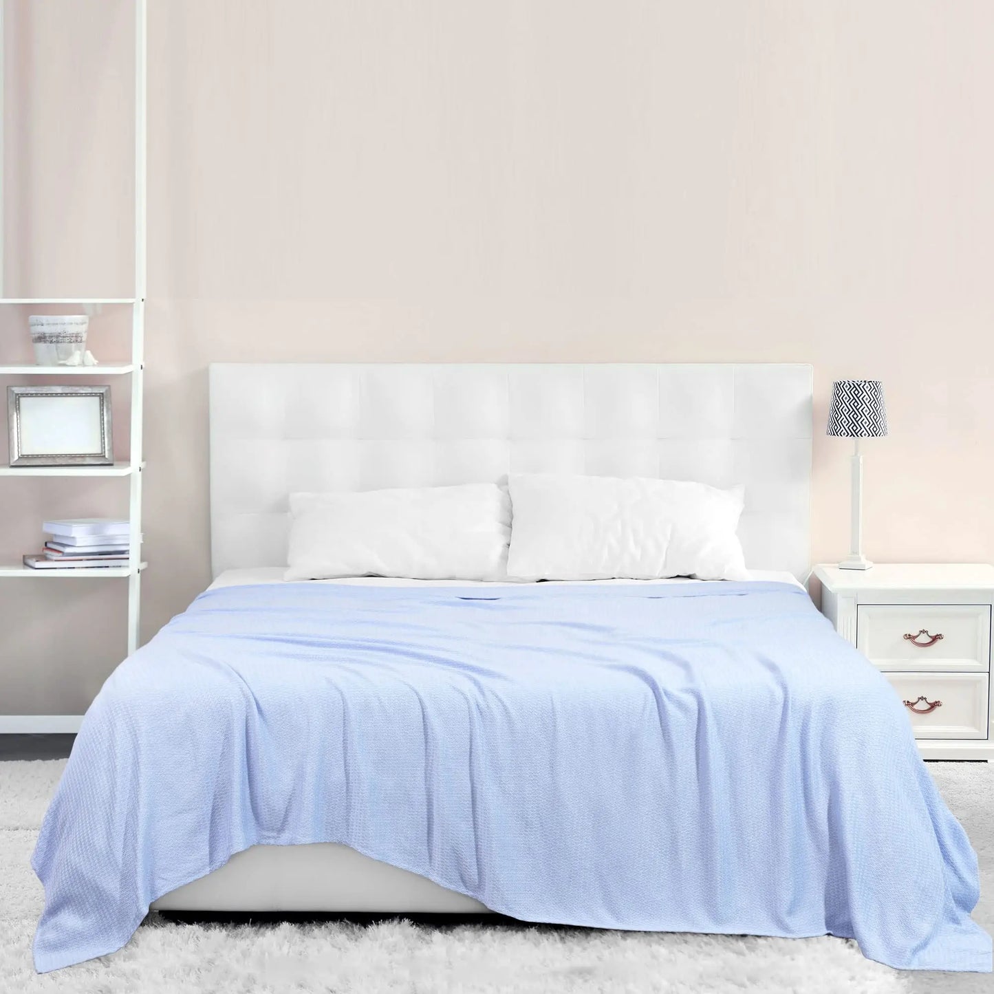 PiccoCasa Cooling Bamboo Blanket All Seasons Breathable for Hot Sleepers, Soft and Lightweight for Bed, Sofa Thin Blanket Summer Keep Cool Light Gray Single 150x200cm Angel Wishes