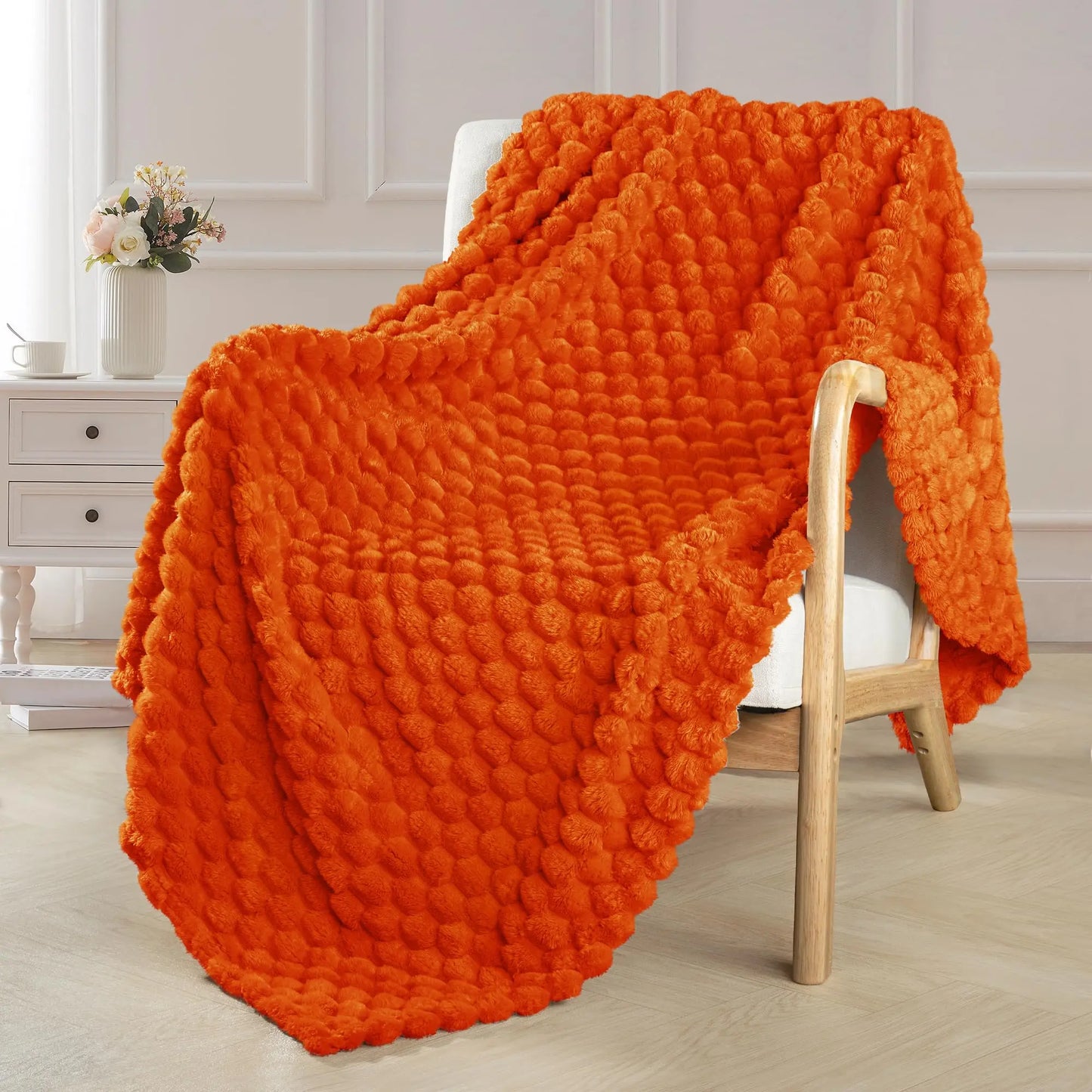 Exclusivo Mezcla Extra Large Soft Fleece Throw Blanket, 127x178 CM Stylish Jacquard Throw Blanket for Couch, Fuzzy Cozy Lightweight for All Season, Ivory Angel Wishes
