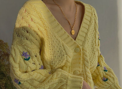 Retro V-Neck Cardigan Angel Wishes