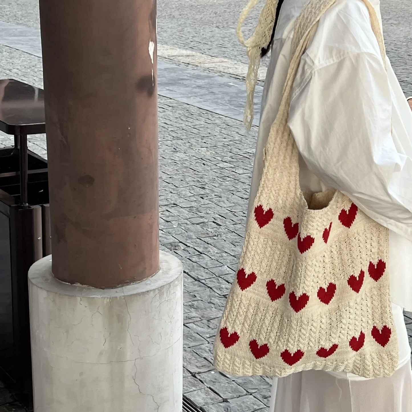 Hand-woven Hollow Shoulder Extra Large Bag Angel Wishes