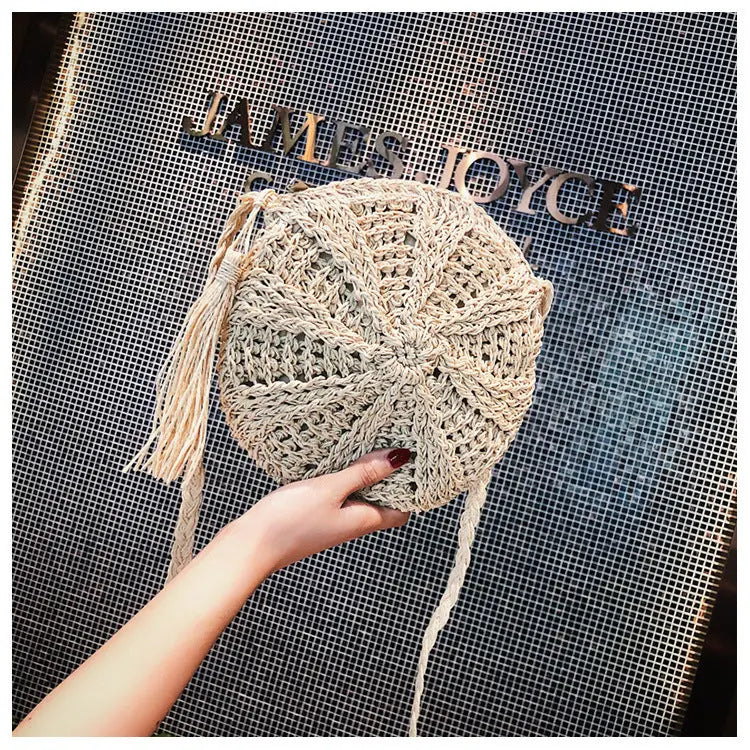 Hollow round straw bag Angel Wishes