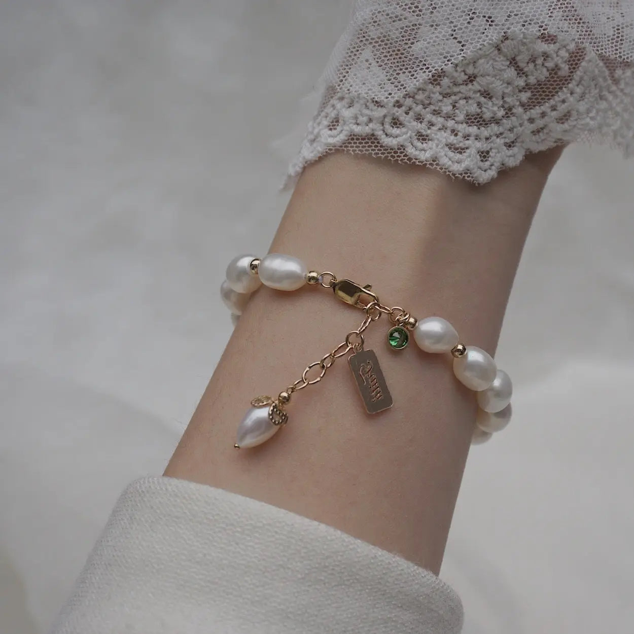 Natural Zircon Pearl Bracelet Ins Fashion Luxury Jewelry Angel Wishes