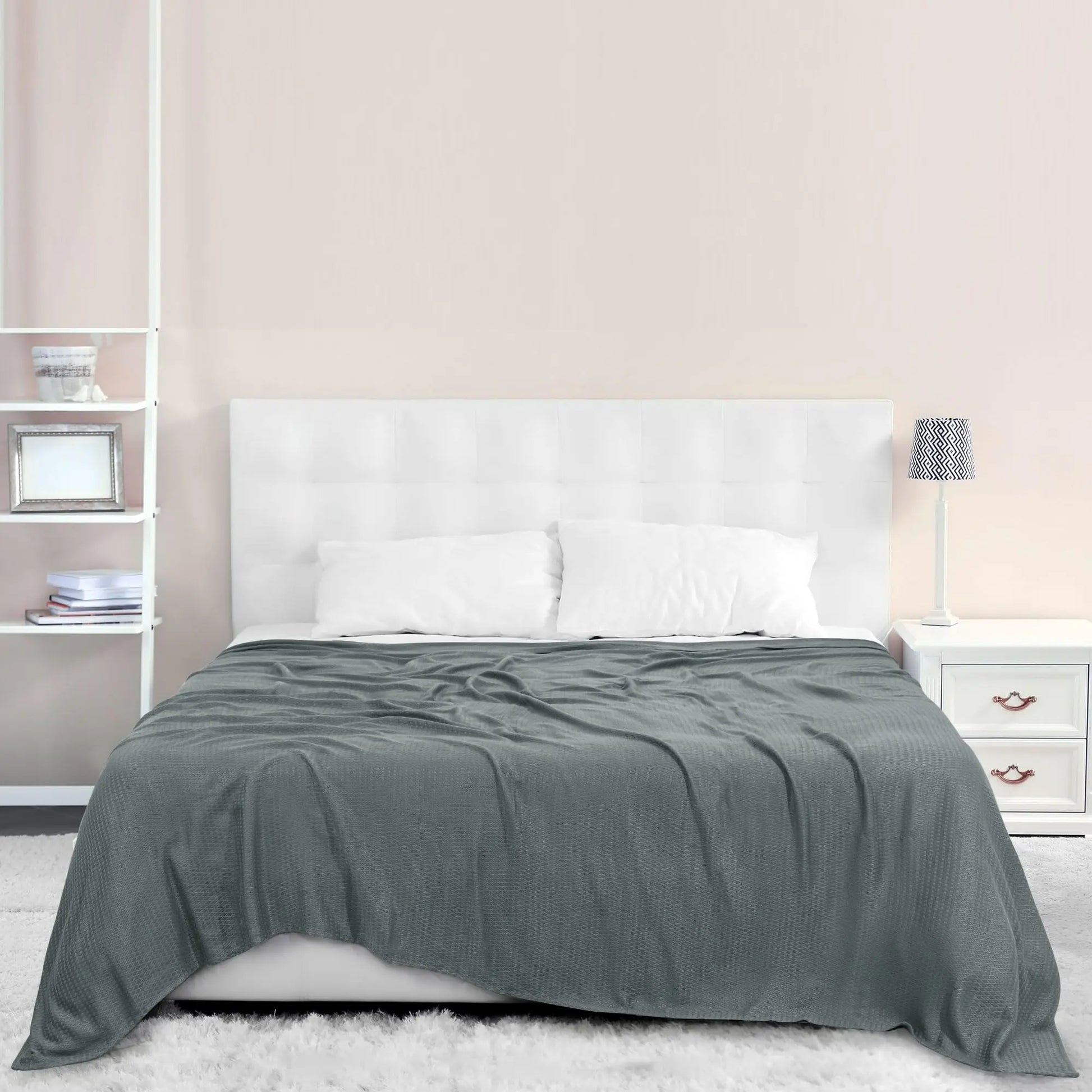 PiccoCasa Cooling Bamboo Blanket All Seasons Breathable for Hot Sleepers, Soft and Lightweight for Bed, Sofa Thin Blanket Summer Keep Cool Light Gray Single 150x200cm Angel Wishes