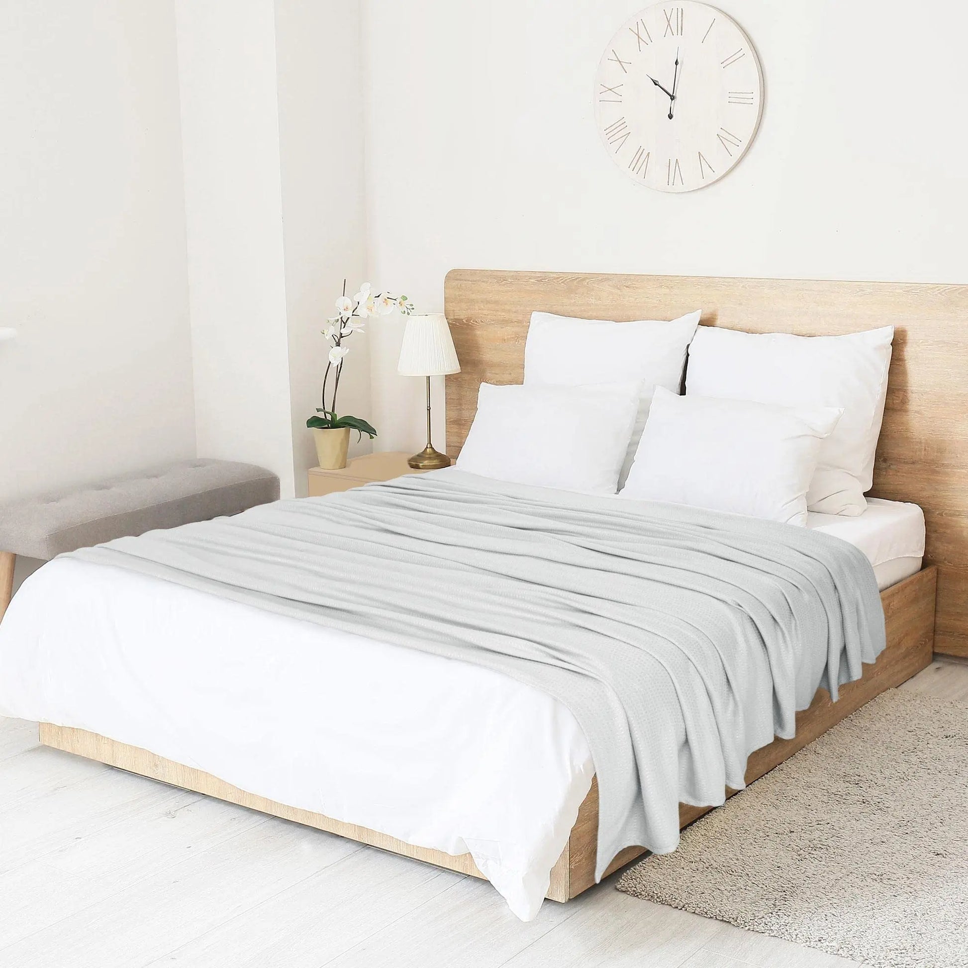 PiccoCasa Cooling Bamboo Blanket All Seasons Breathable for Hot Sleepers, Soft and Lightweight for Bed, Sofa Thin Blanket Summer Keep Cool Light Gray Single 150x200cm Angel Wishes
