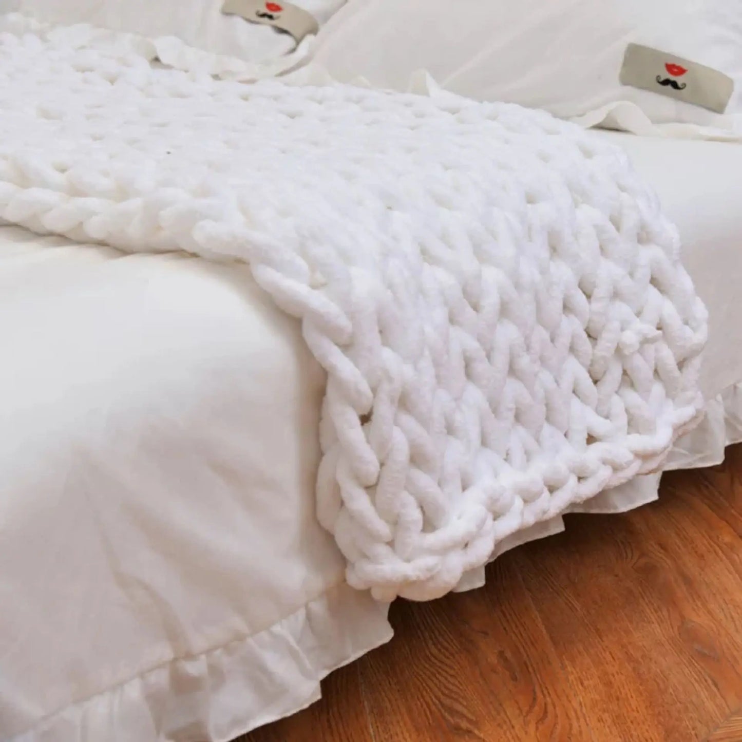 Handmade Coarse Yarn Woven Chenille Blanket Angel Wishes