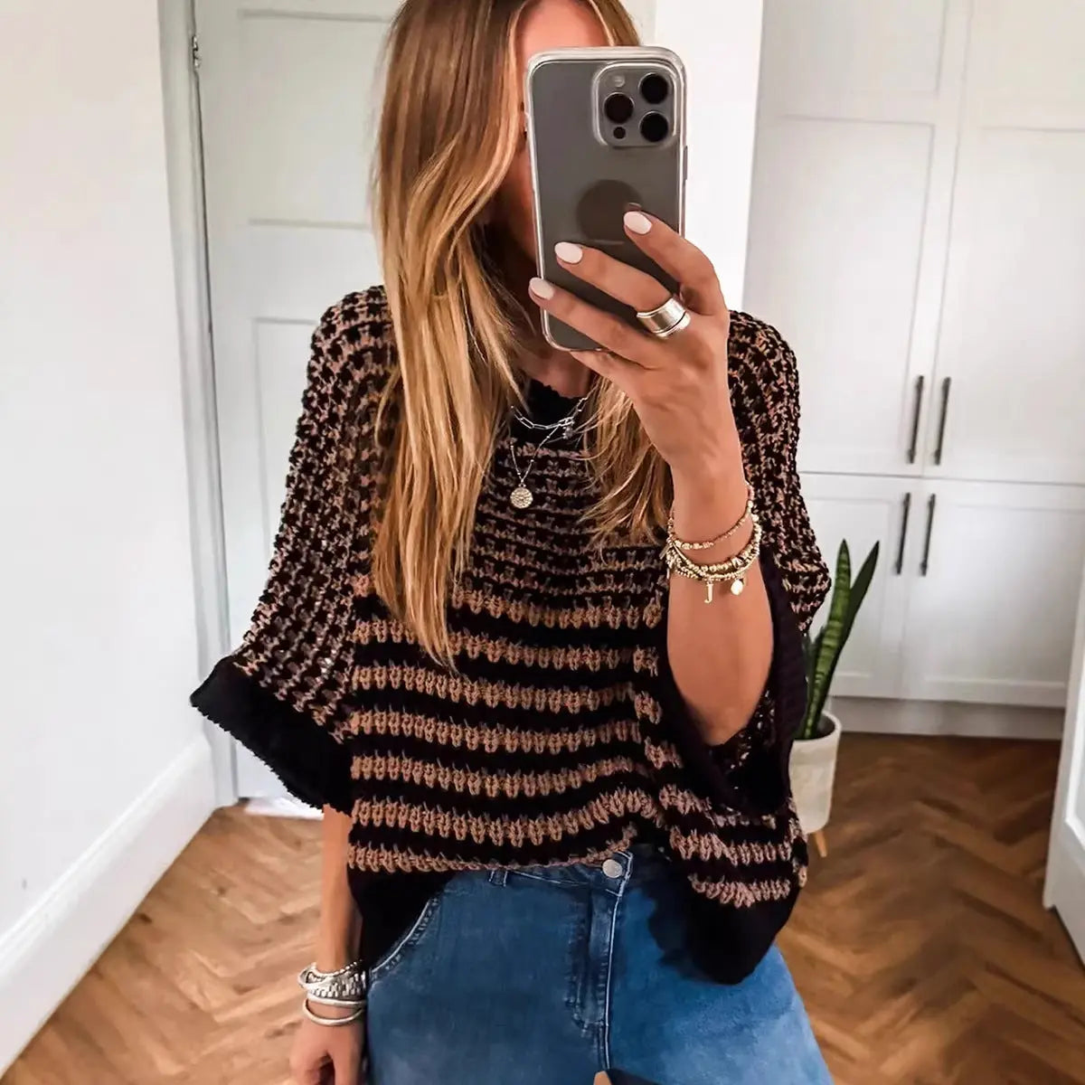 Womens Crew-neck Sweater A Stylish Versatile And Relaxed-fit Top Angel Wishes
