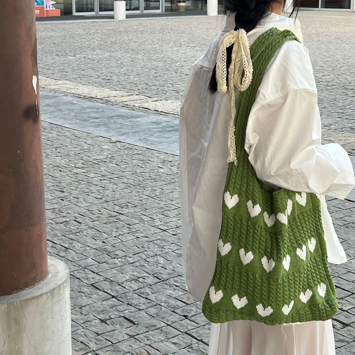 Hand-woven Hollow Shoulder Extra Large Bag Angel Wishes