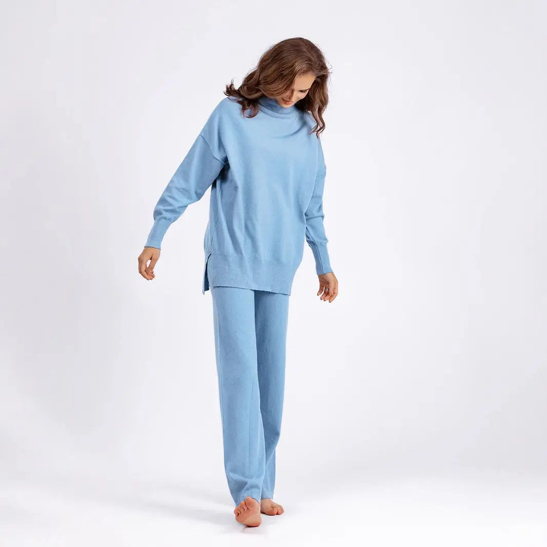 Knitted Two-piece Trousers And Top Angel Wishes