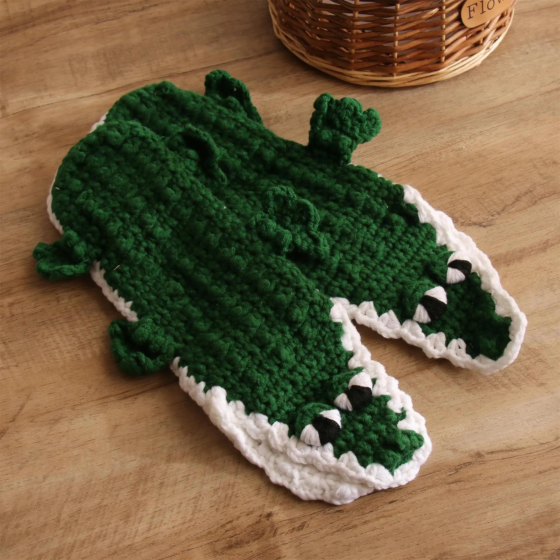 Crochet Animal Ladies Floor Socks Angel Wishes