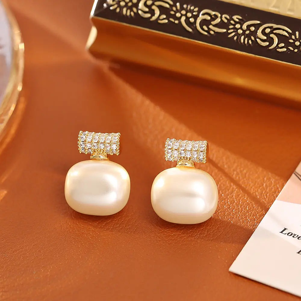 Sugar Pearl Bamboo Necklace High-end Fashion Simple Stud Earrings Angel Wishes