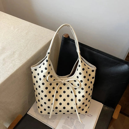 Hand-carrying Retro Casual Tote Bag Fashion Polka Dot Underarm Bag Large Capacity Angel Wishes