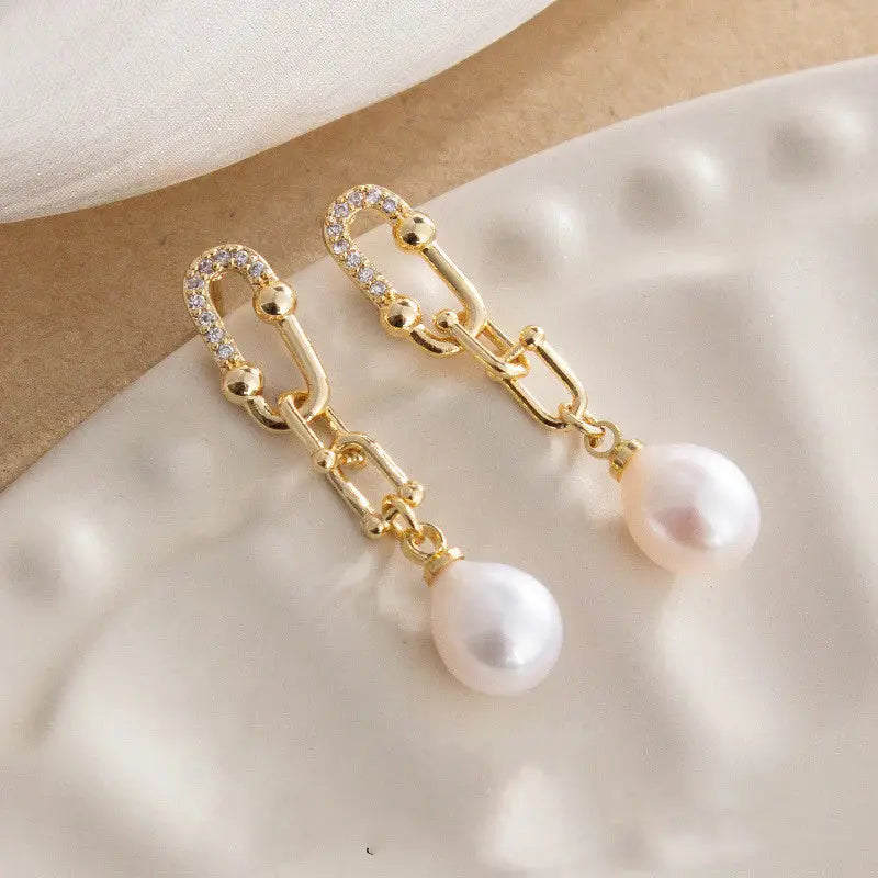 Natural Freshwater Pearl Fashionable Earrings Angel Wishes