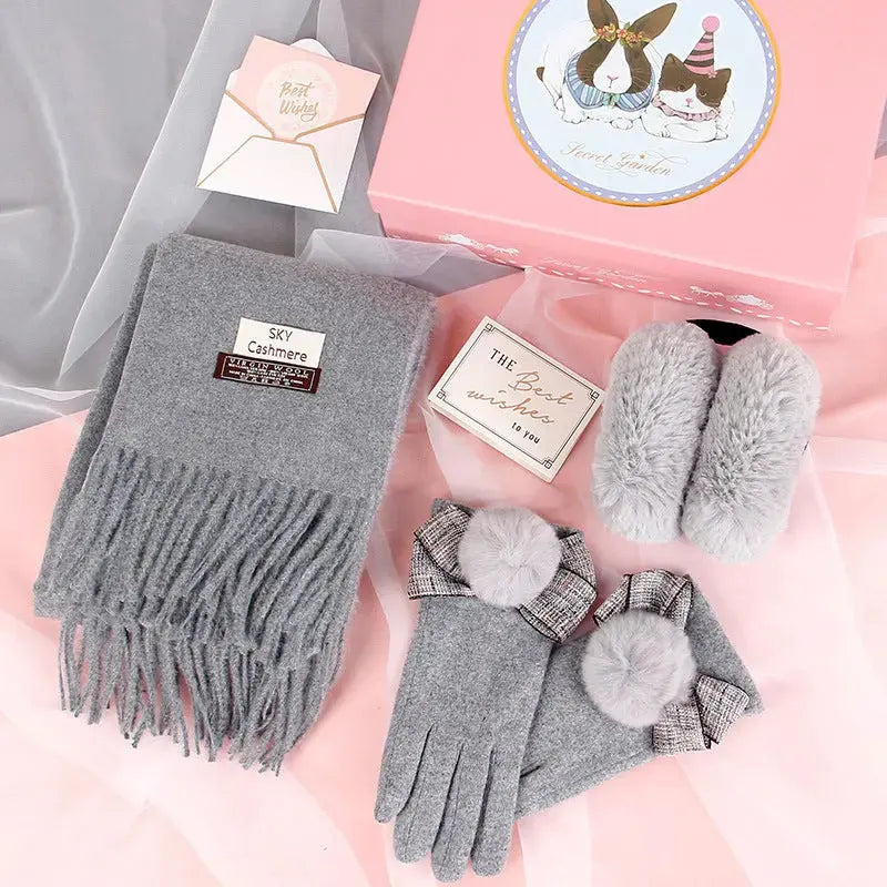 Women's Scarf Gloves Two-Piece Gift Box All-Match Shawl Bib Angel Wishes