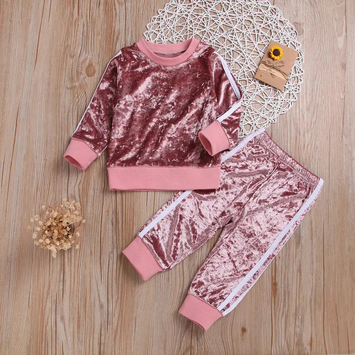 Breathable Clothes Set Cute Fashion O-Neck Long Sleeve Gold Velvet Sweatshirt Trousers Soft Outfits Baby Girls Tracksuit Sets Angel Wishes